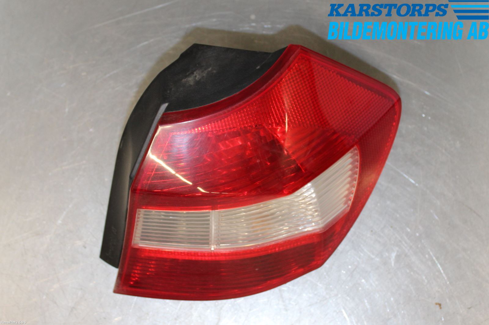 BMW 1 E87/81 5D/3D 03-11 Baklykt Høyre