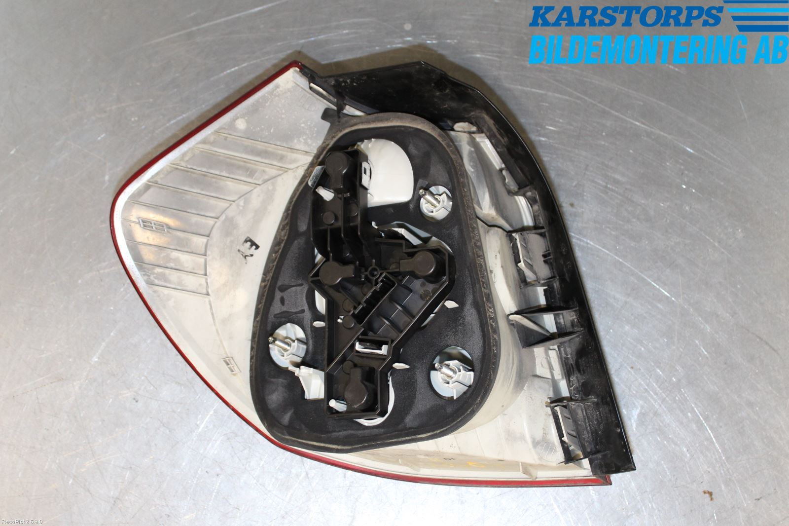 BMW 1 E87/81 5D/3D 03-11 Baklykt Høyre