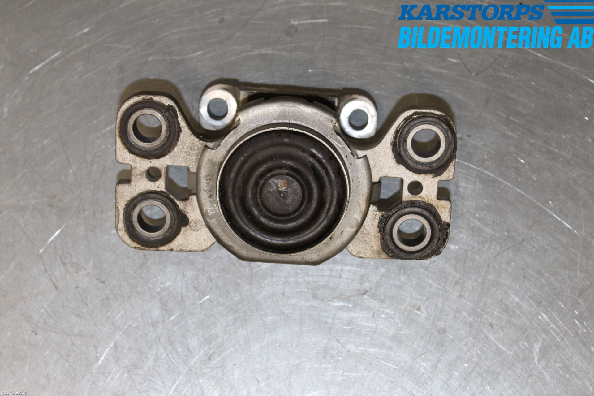 Volvo XC70 14-16 Gearkasse Feste Gummi