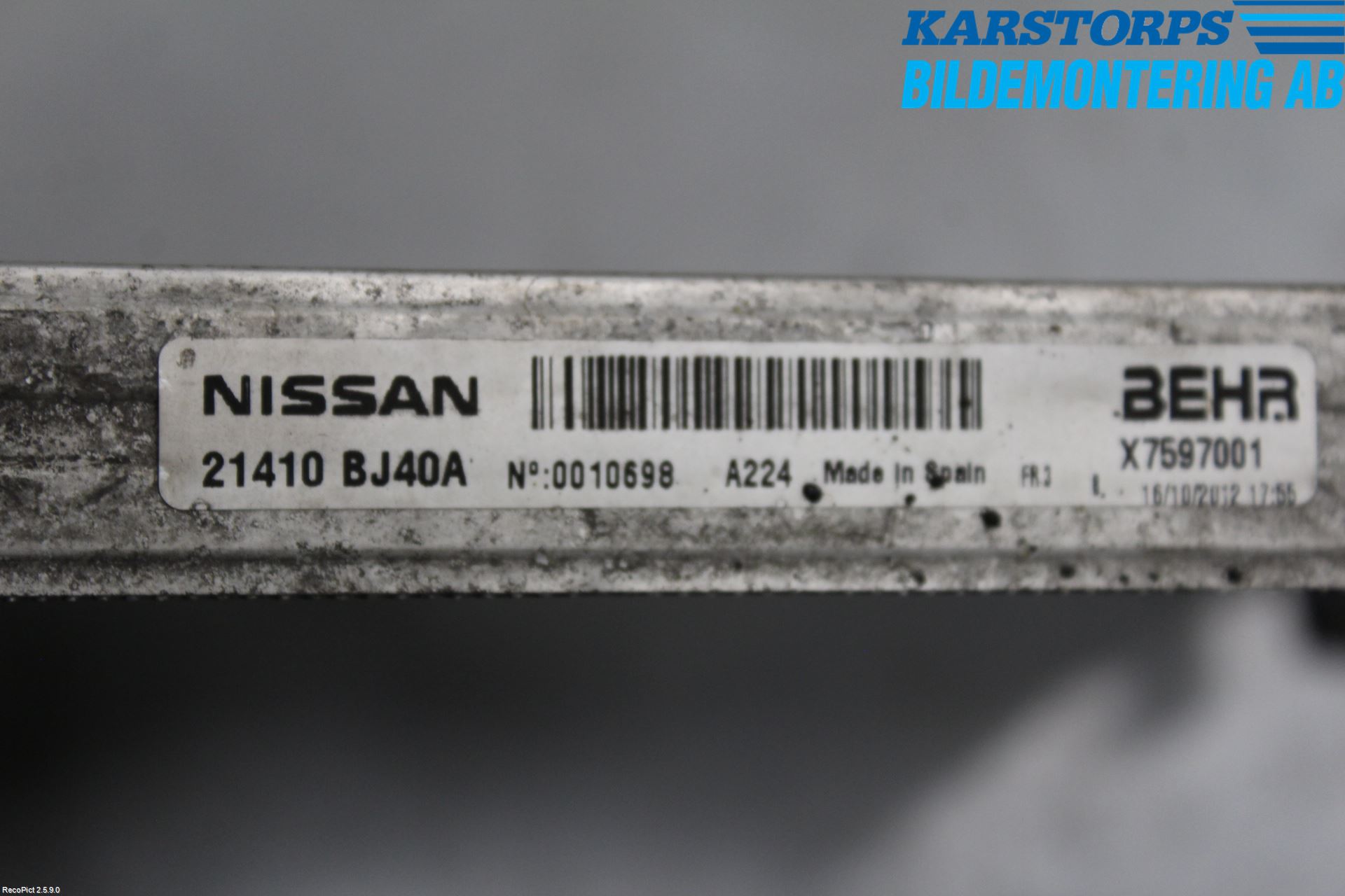Nissan NV200/NV200 COMBI Radiator Manuell