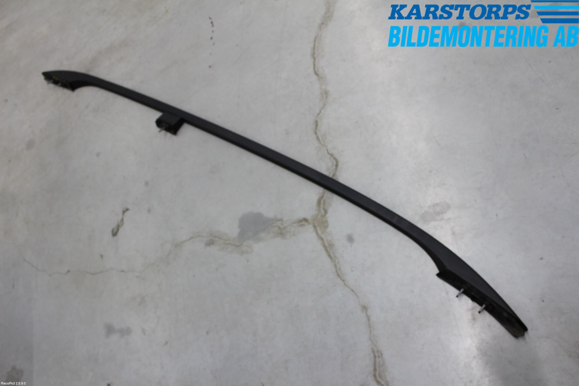 Volvo V70 08-13 Takrails - Stativ
