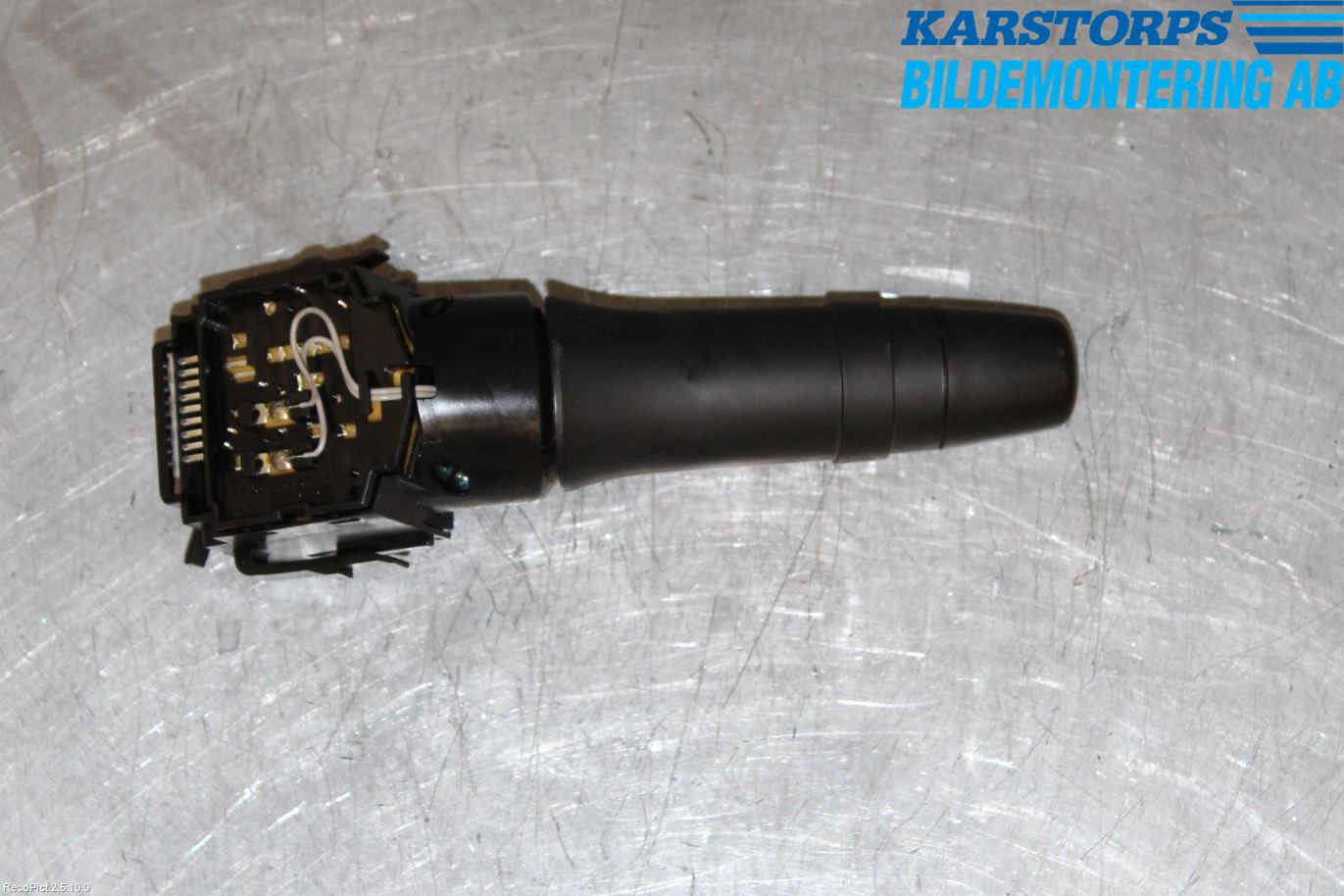 Mitsubishi L200 06-15 Bryter Ratt Visker - Spyler