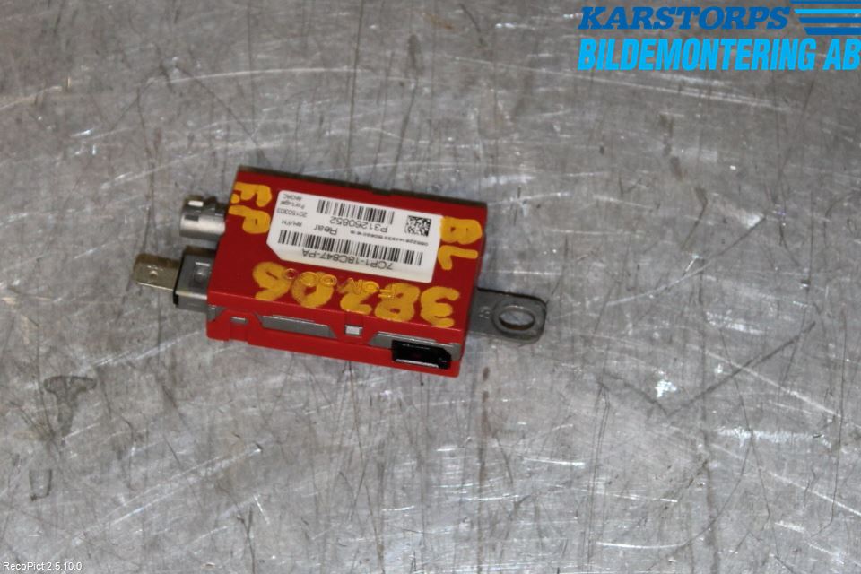 Volvo V60 14-18 Stereo Antenneforsterker