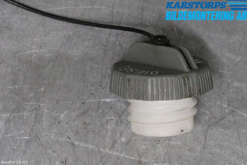 Mitsubishi L200 06-15 Drivstoff Tanklokk