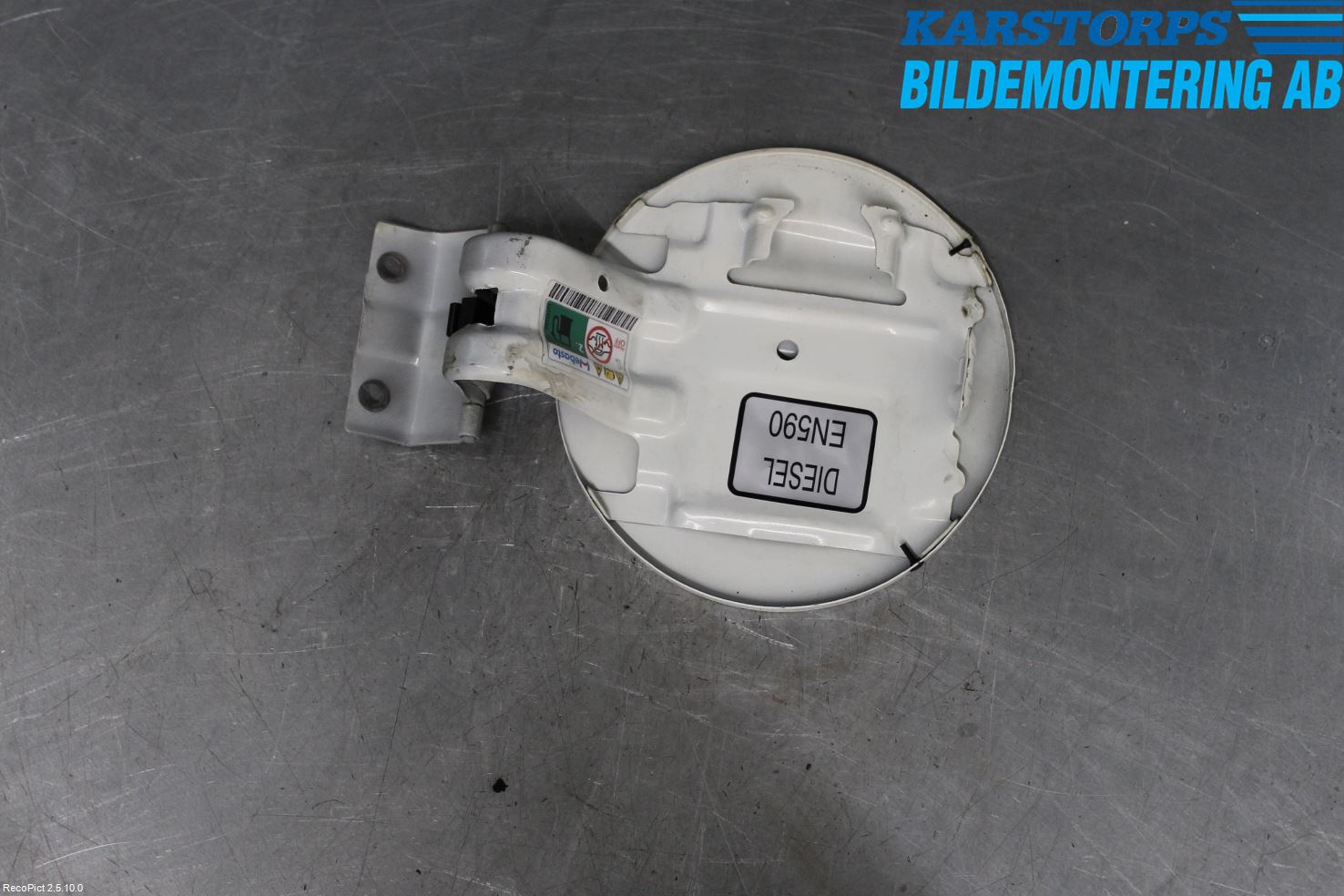 Mitsubishi L200 06-15 Drivstoff Tankluke