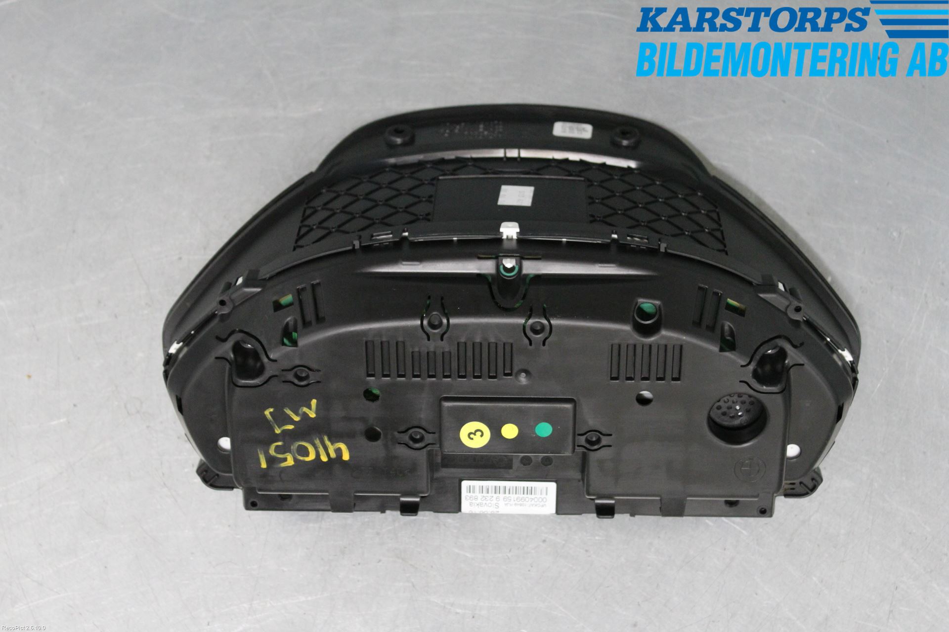 BMW 3 F30/F31/F80 12-19 Instr Kombinert