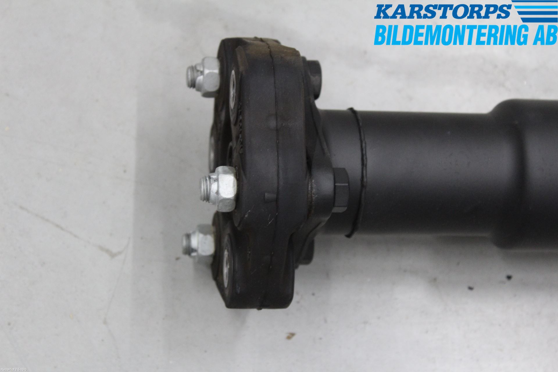 BMW 3 F30/F31/F80 12-19 Mellomaksel Kompl