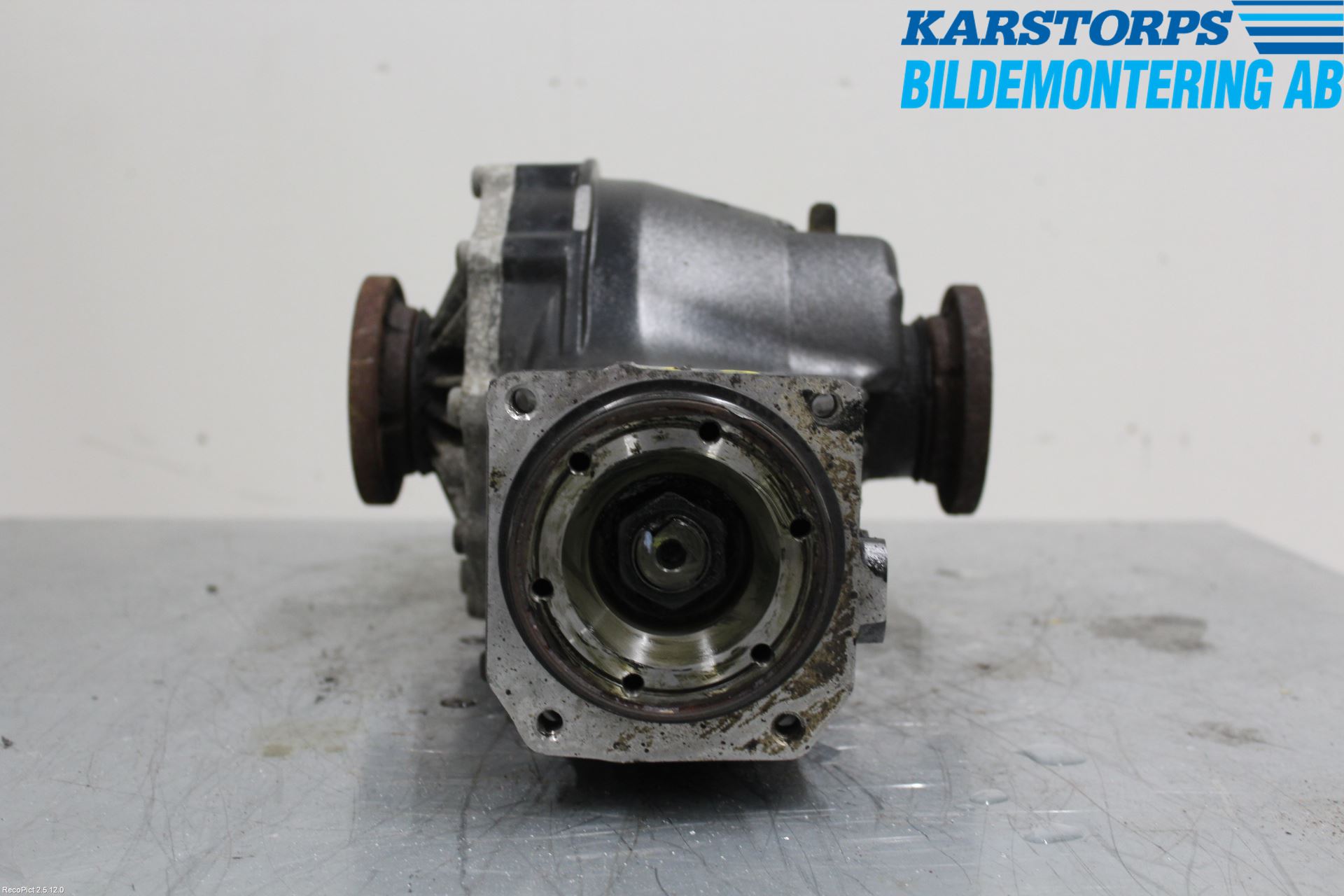 Audi A4/S4 05-07 Bakaksel Kardang Bak -Diff