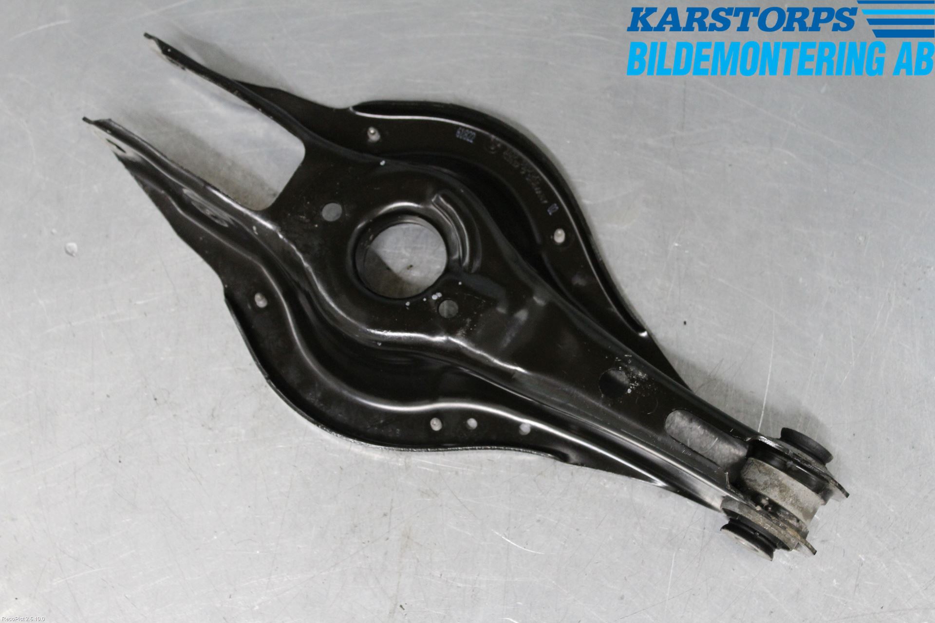 BMW 3 F30/F31/F80 12-19 Bærearm Bak Høyre