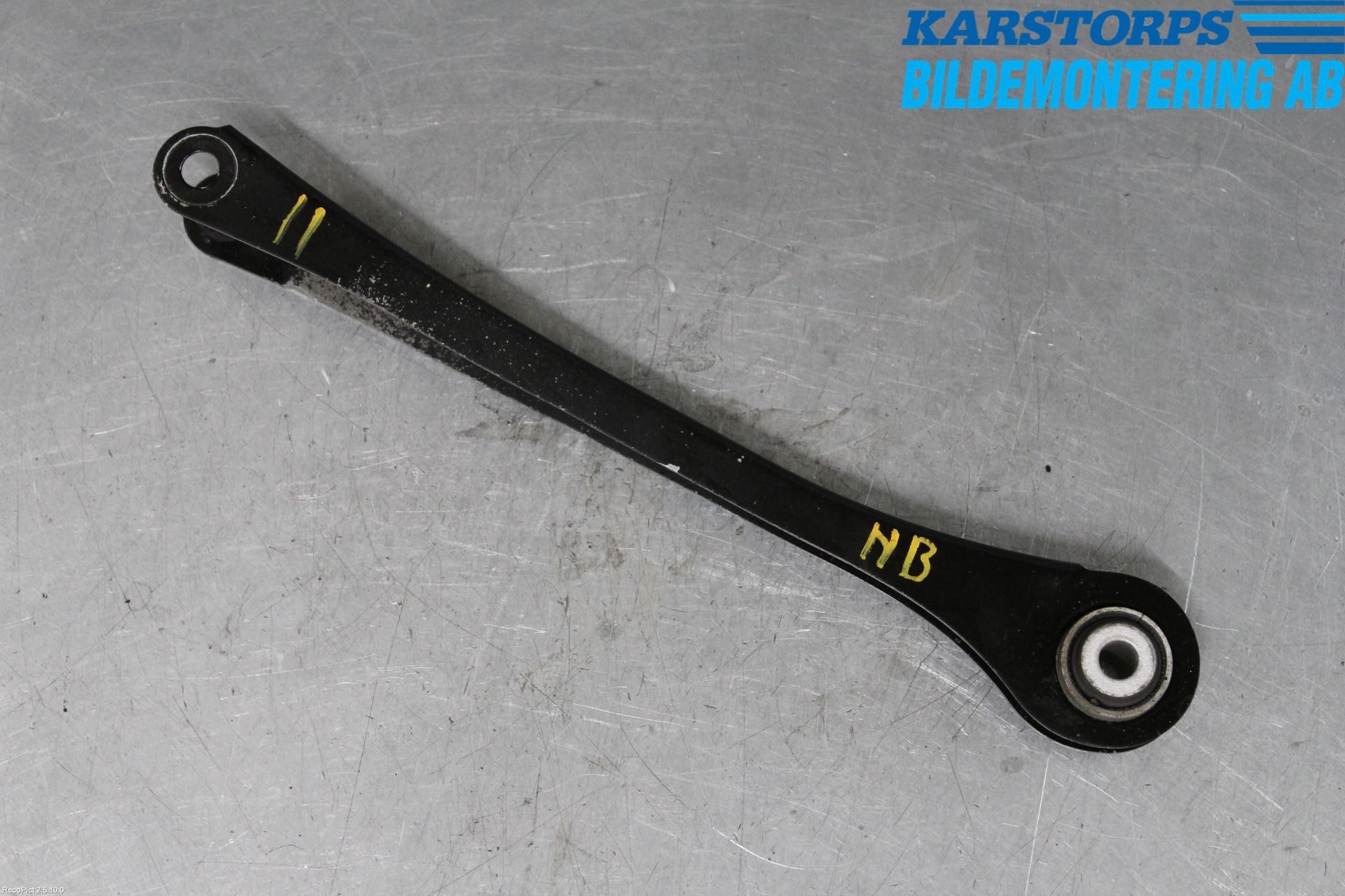 BMW 3 F30/F31/F80 12-19 Bakaksel Momentstag