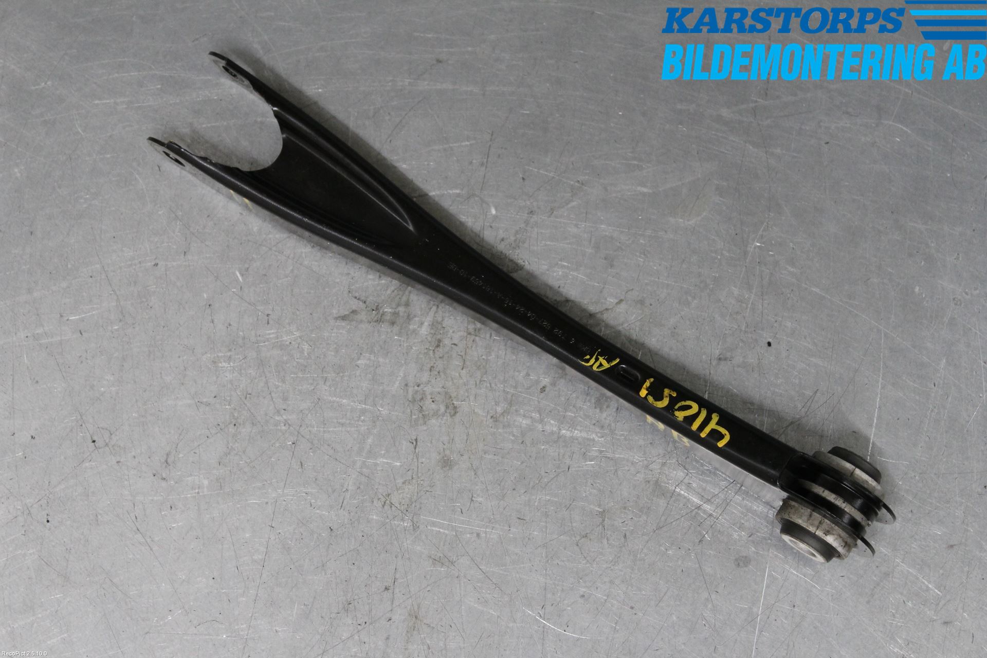 BMW 3 F30/F31/F80 12-19 Bakaksel Momentstag