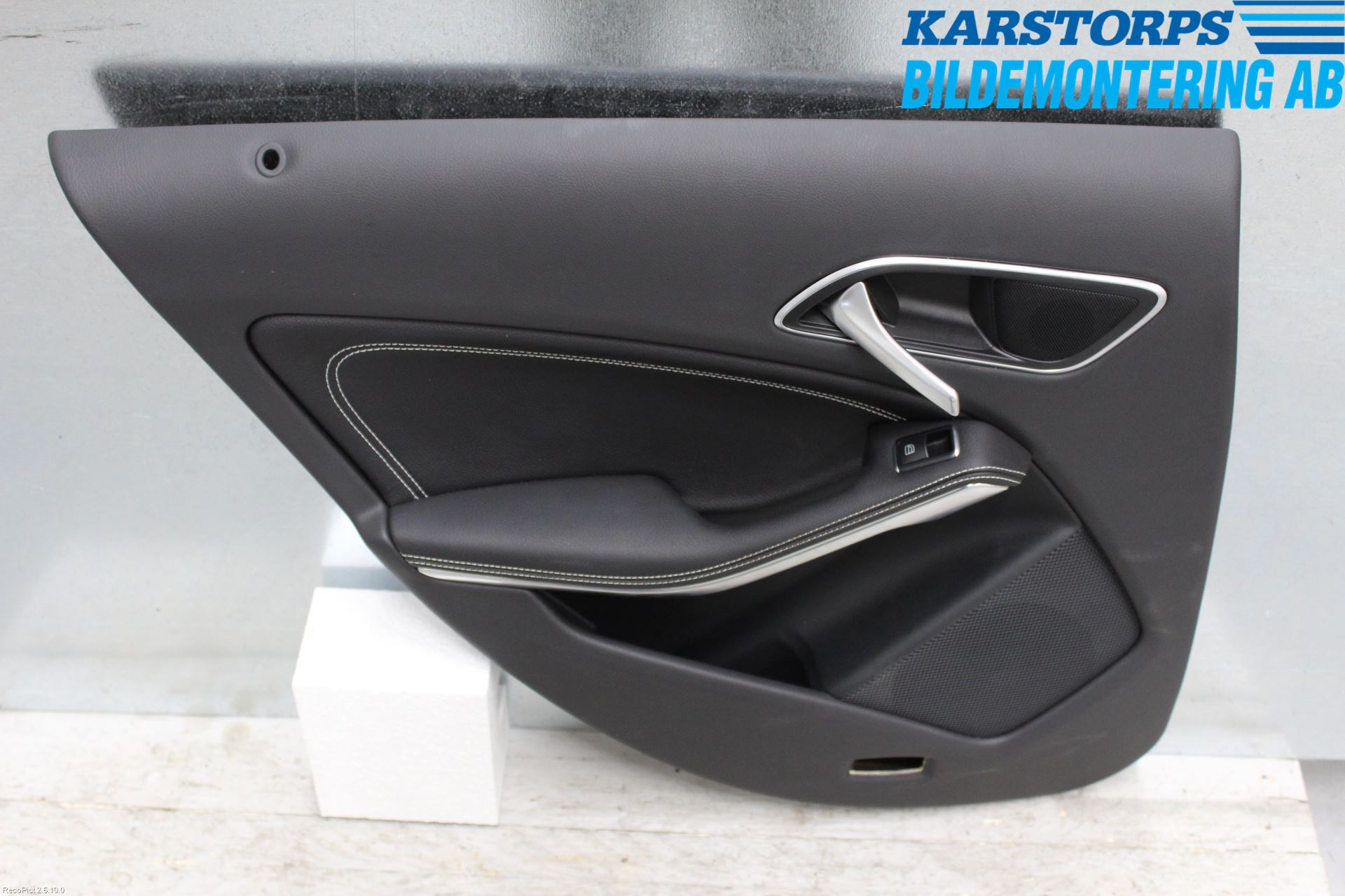 Mercedes-Benz MB CLA-KLASS (C117/X117) 13-19 Innr Dørtrekk Venstre