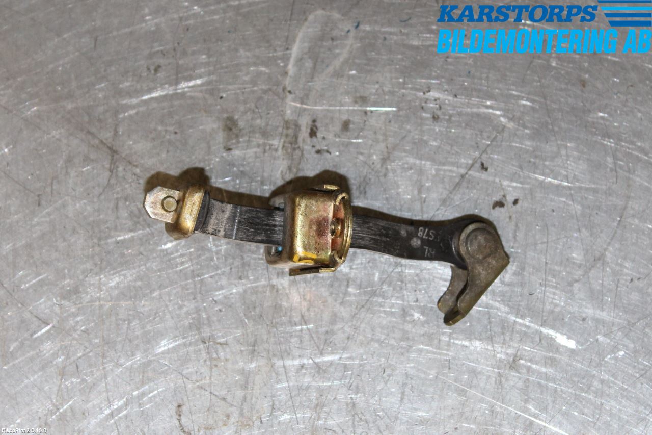 Nissan PRIMERA 02-07 Dørstopper