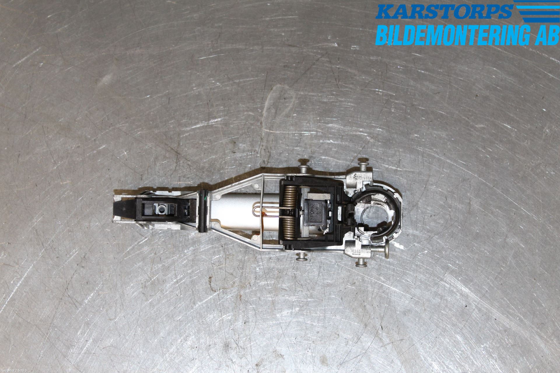 Volkswagen VW GOLF V 04-09 Dørhandtak Ytre Venstre