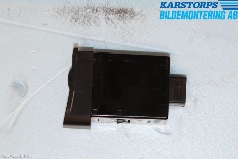 Kia RIO 12-16 Frontlykt Lysspredderreg
