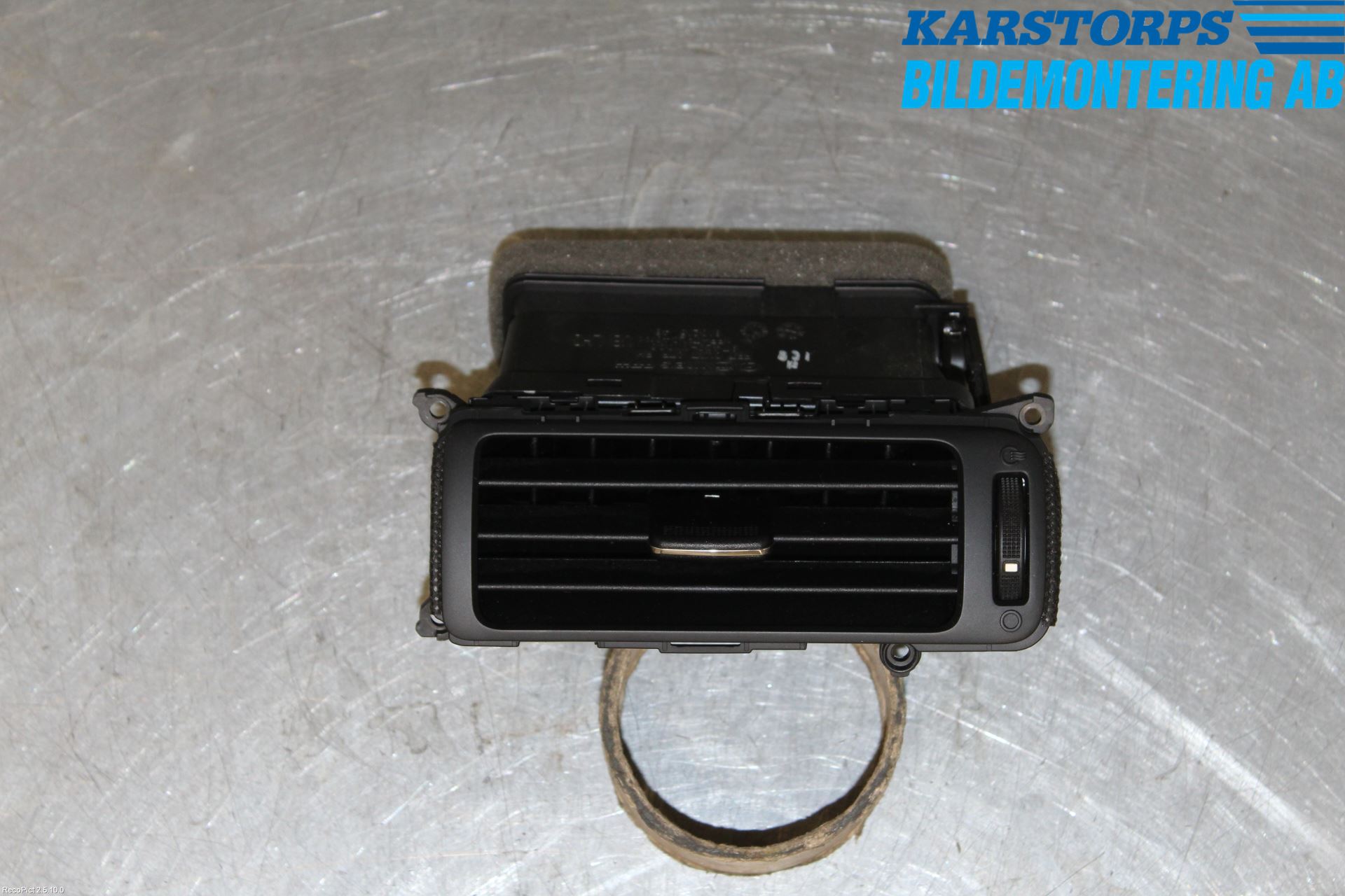 Kia RIO 12-16 Dashbord Kanal - Dyse