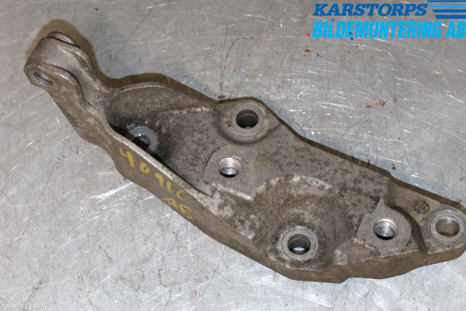 Volvo V70 08-13 Motor Feste Stål-Alu