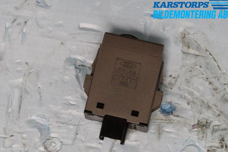 Ford FOCUS 08-11 Bryter Varmesete
