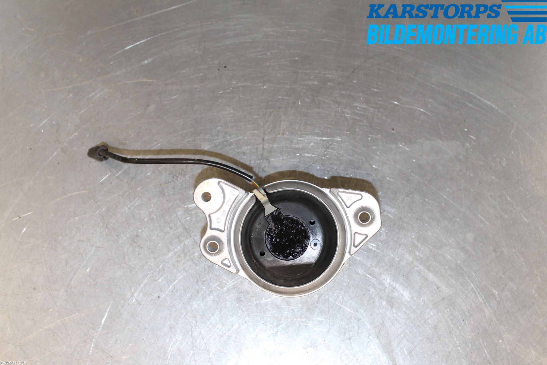 Mercedes-Benz MB C-KLASS (W205) 14-21 Motor Feste Gummi