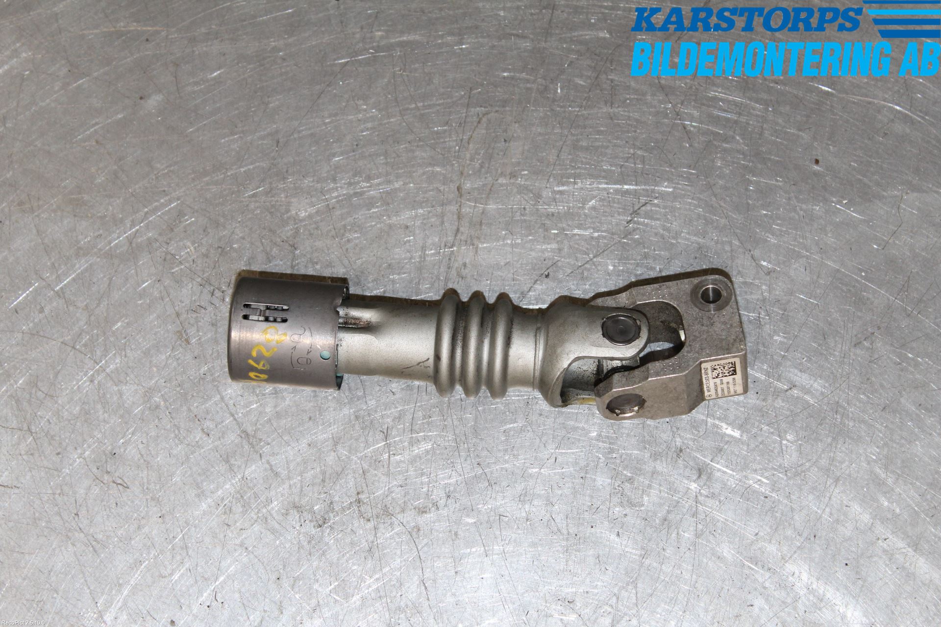 Mercedes-Benz MB C-KLASS (W205) 14-21 Rattakselledd