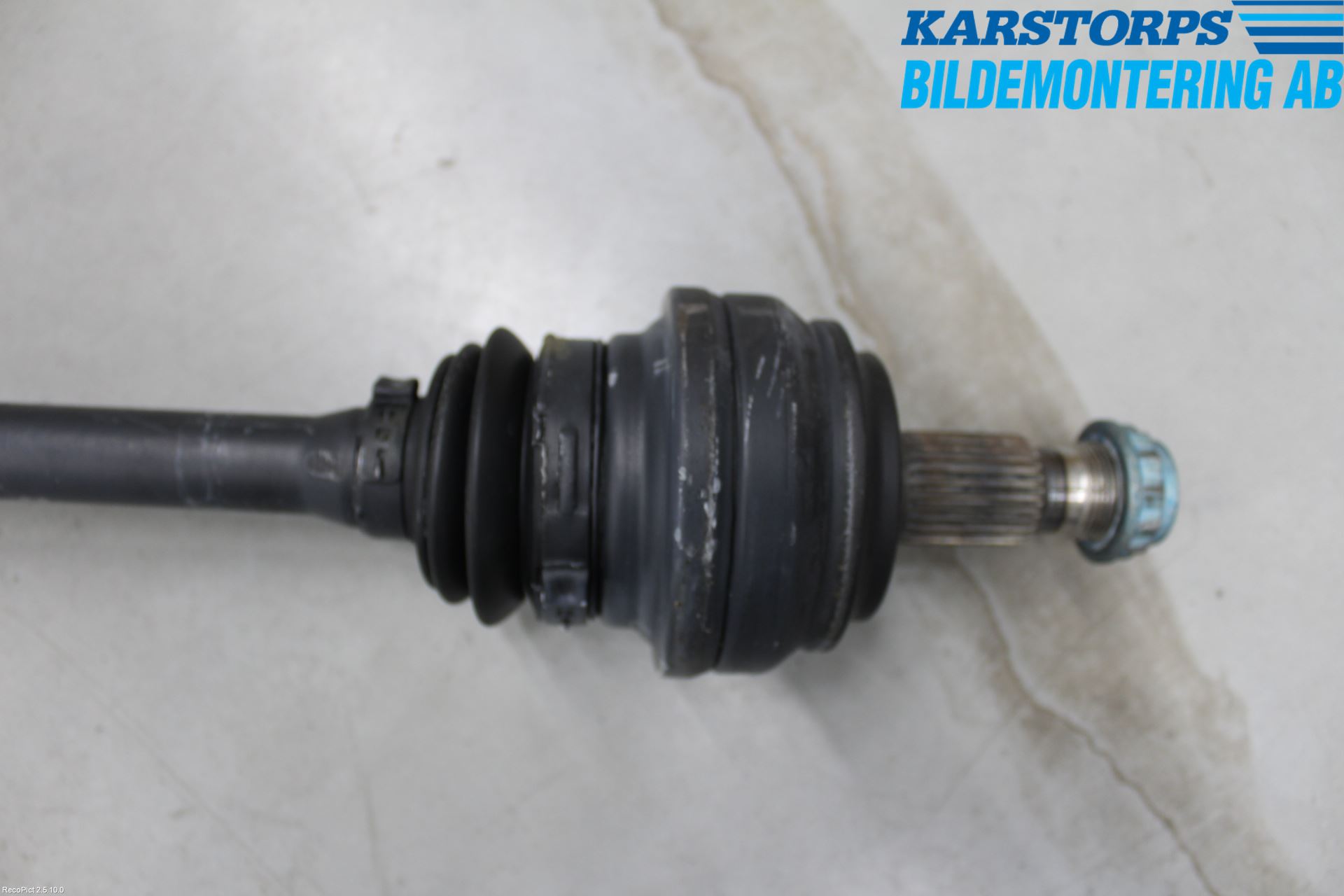 Mercedes-Benz MB C-KLASS (W205) 14-21 Drivaksel Bak Kompl Venstre