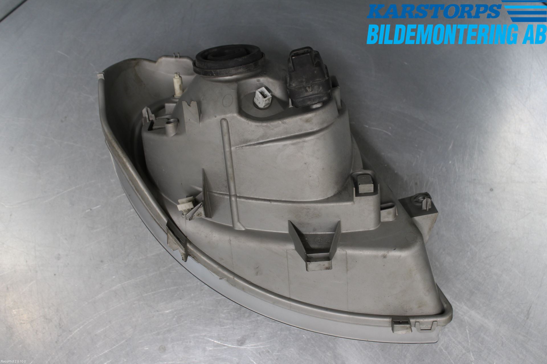 Renault TRAFIC   02-14 Frontlykt Venstre