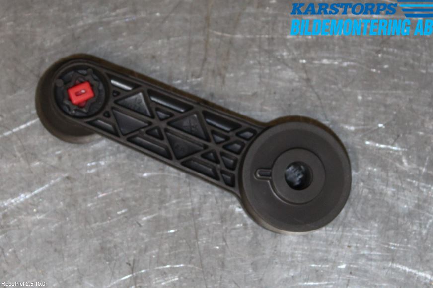 Ford FOCUS     04-07 Vindussveiv