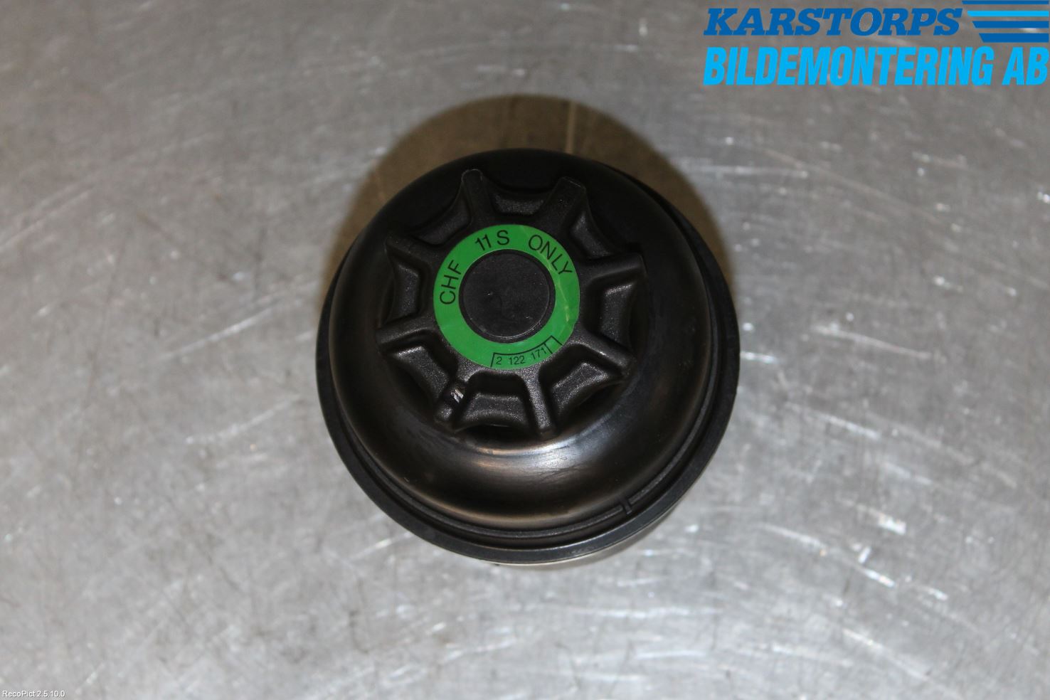 BMW 3 E90/91 SED/TOU 05-12 Servo Oljebeholder