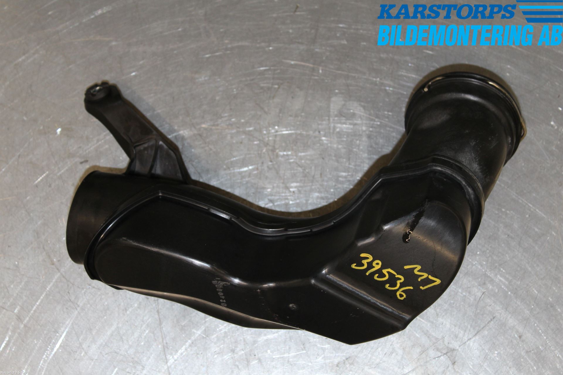 Volvo V70 14-16 Inns Gummibelg - Slange