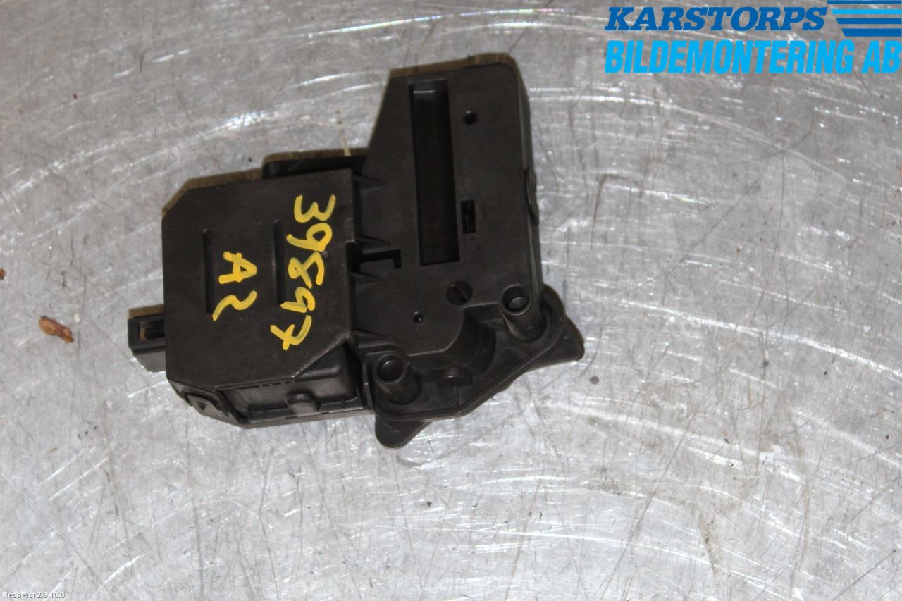Volvo C30 10-13 Sentrallåsmotor Tankluke