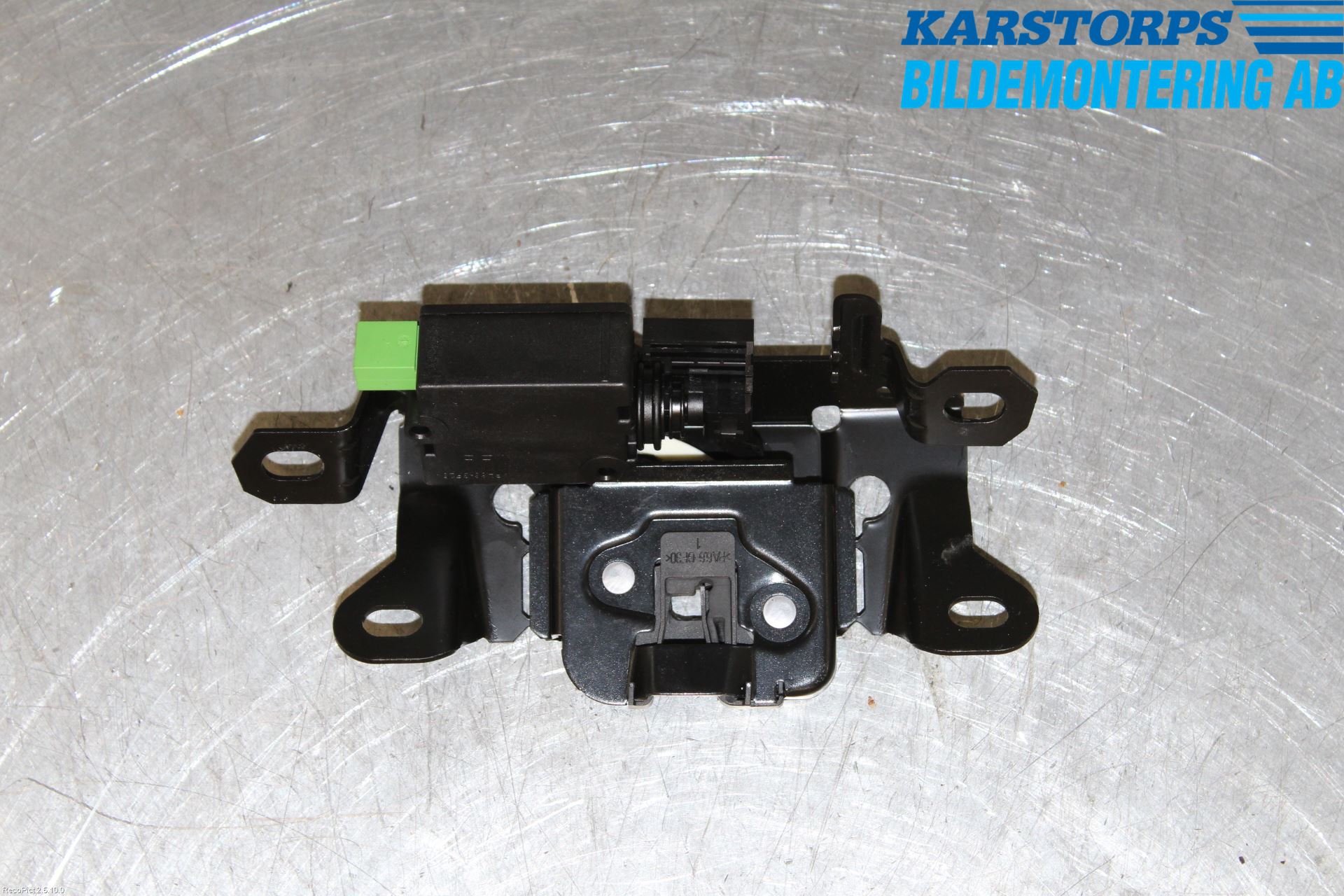 Volvo C30 10-13 Bakluke-Lokk Låsekasse