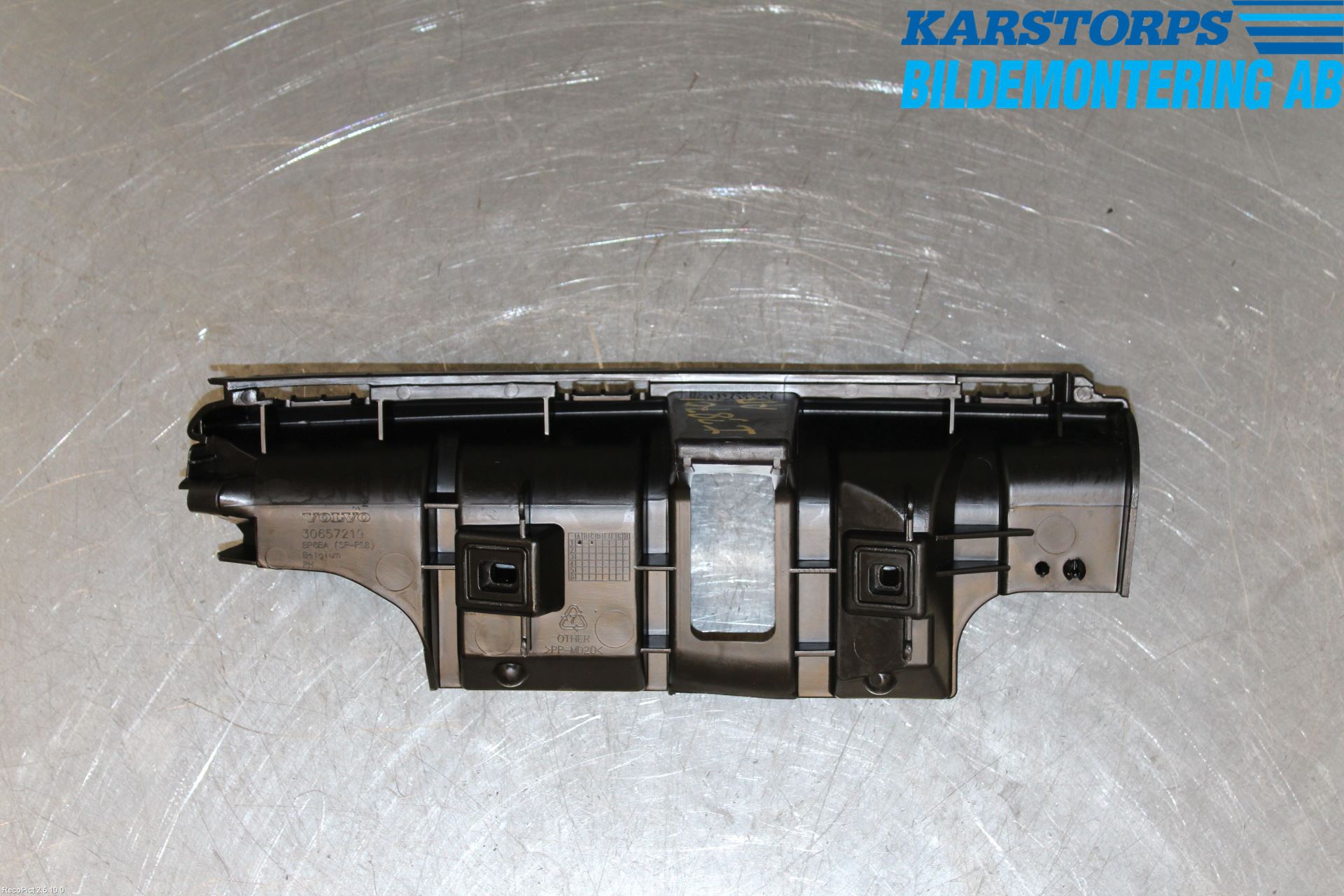Volvo C30 10-13 Støtfangerfeste Bak Høyre
