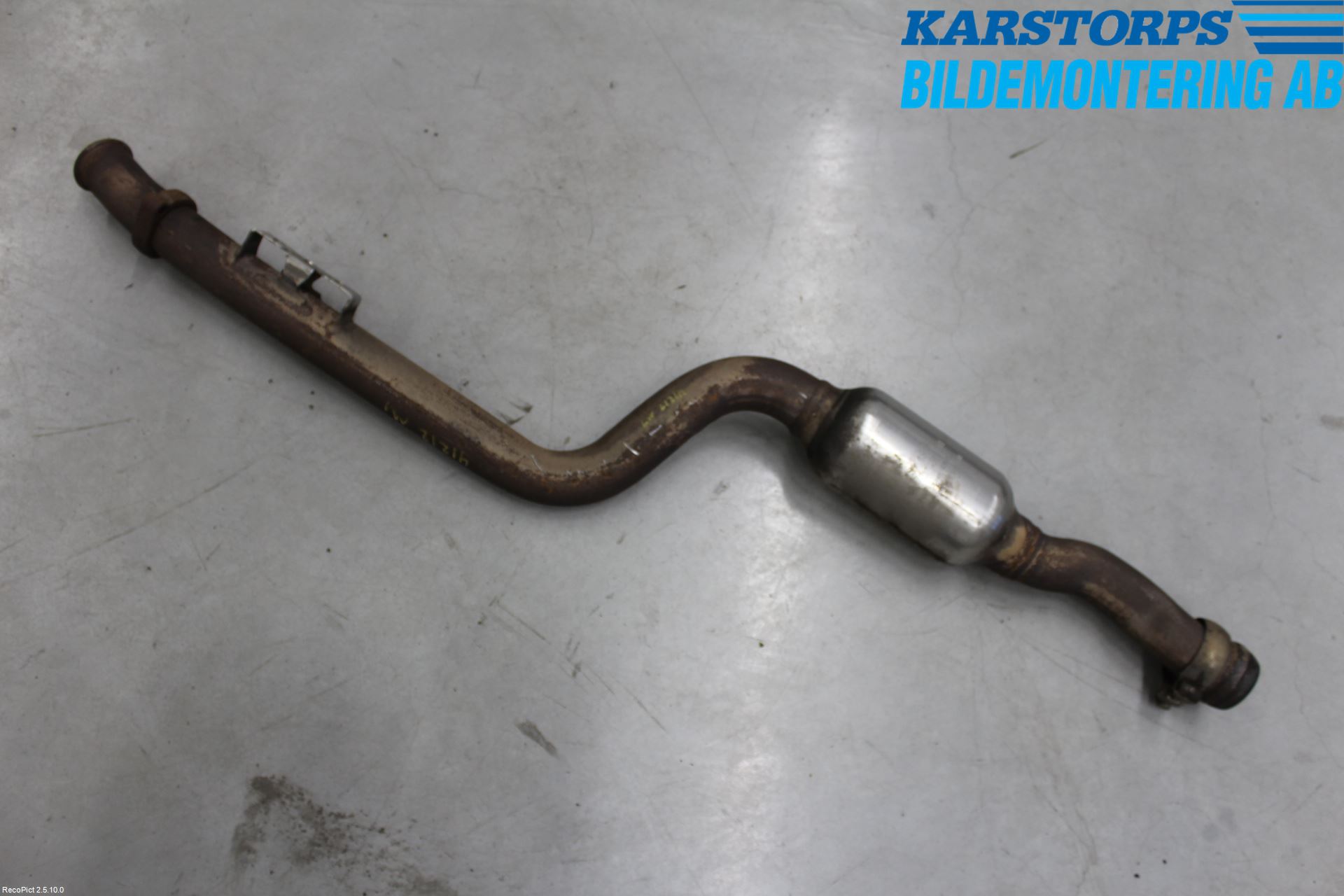 Mercedes-Benz MB E-KLASS (W212) 09-16 Eksos Midtre Potte