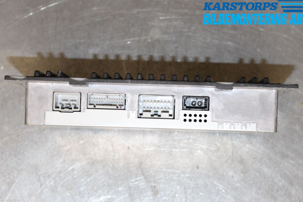 Volvo V50 08-12 Stereo Forsterker