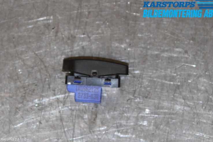 Volkswagen VW GOLF V 04-09 Bryter Sentral Lås