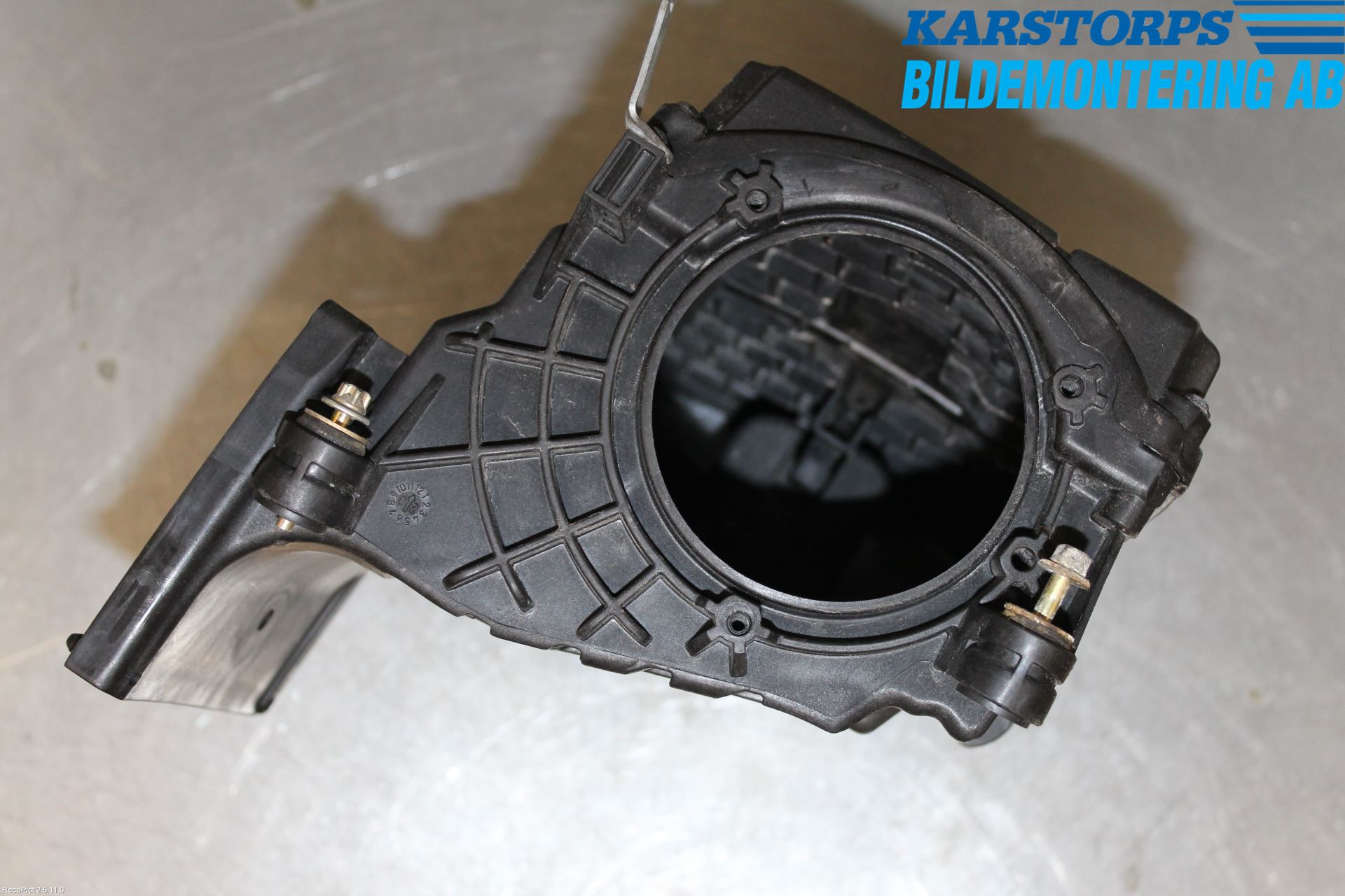 Mercedes-Benz MB C (203) 00-07 Luftfilter Boks