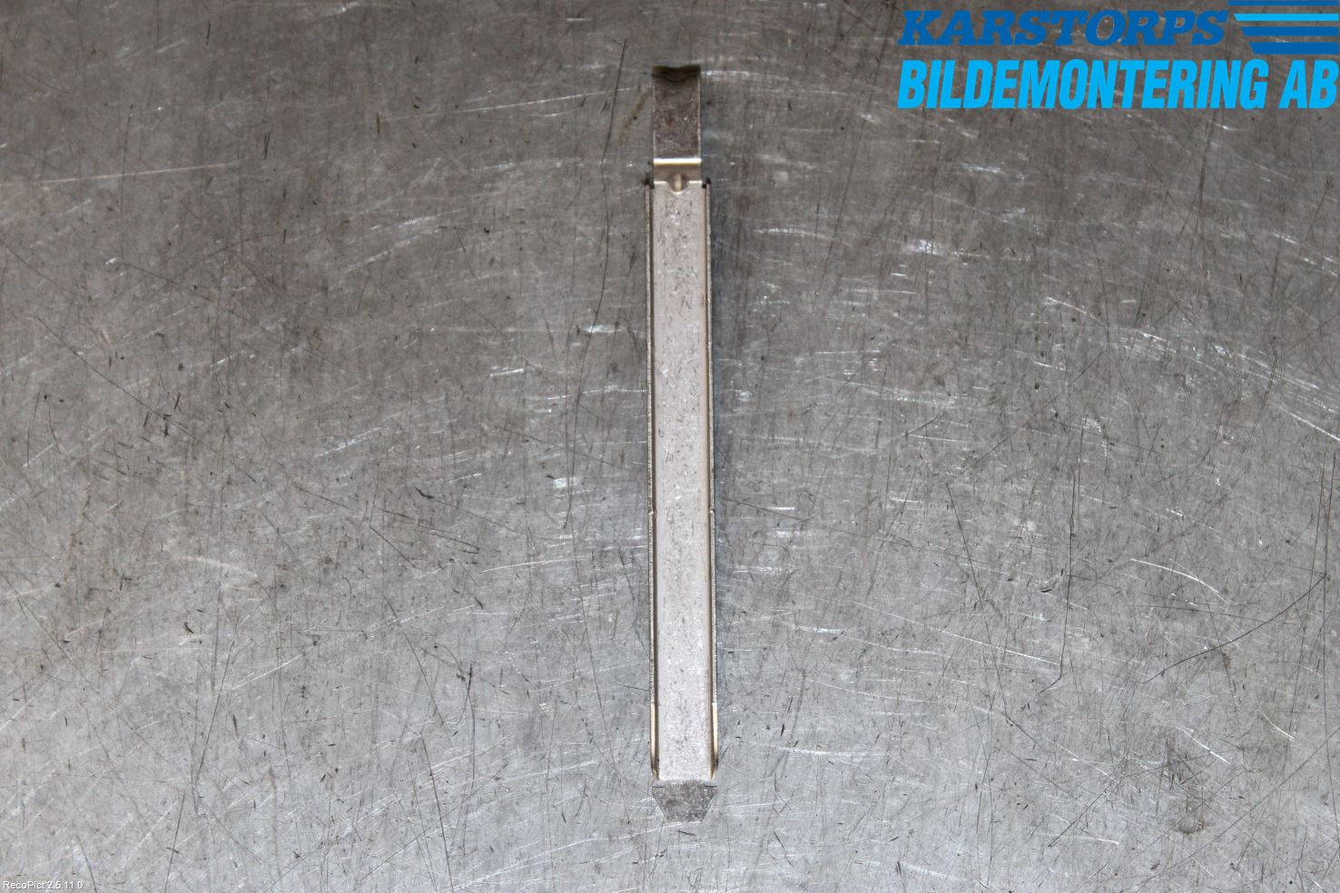 Volvo V50 08-12 Frontlykt Holder-Feste