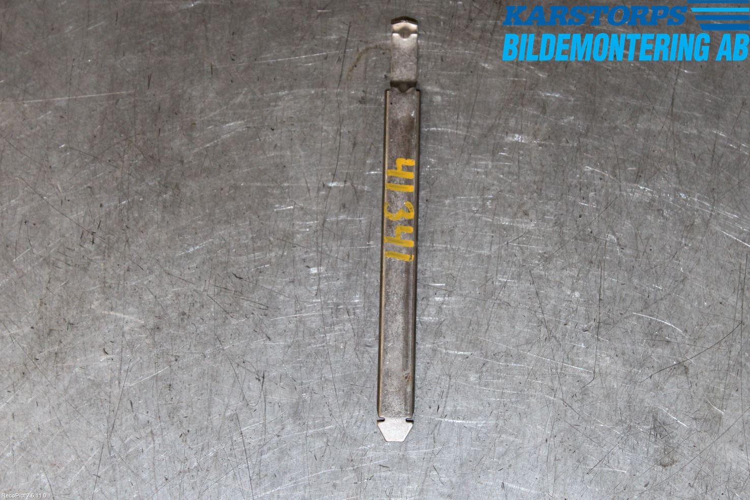 Volvo V50 08-12 Frontlykt Holder-Feste