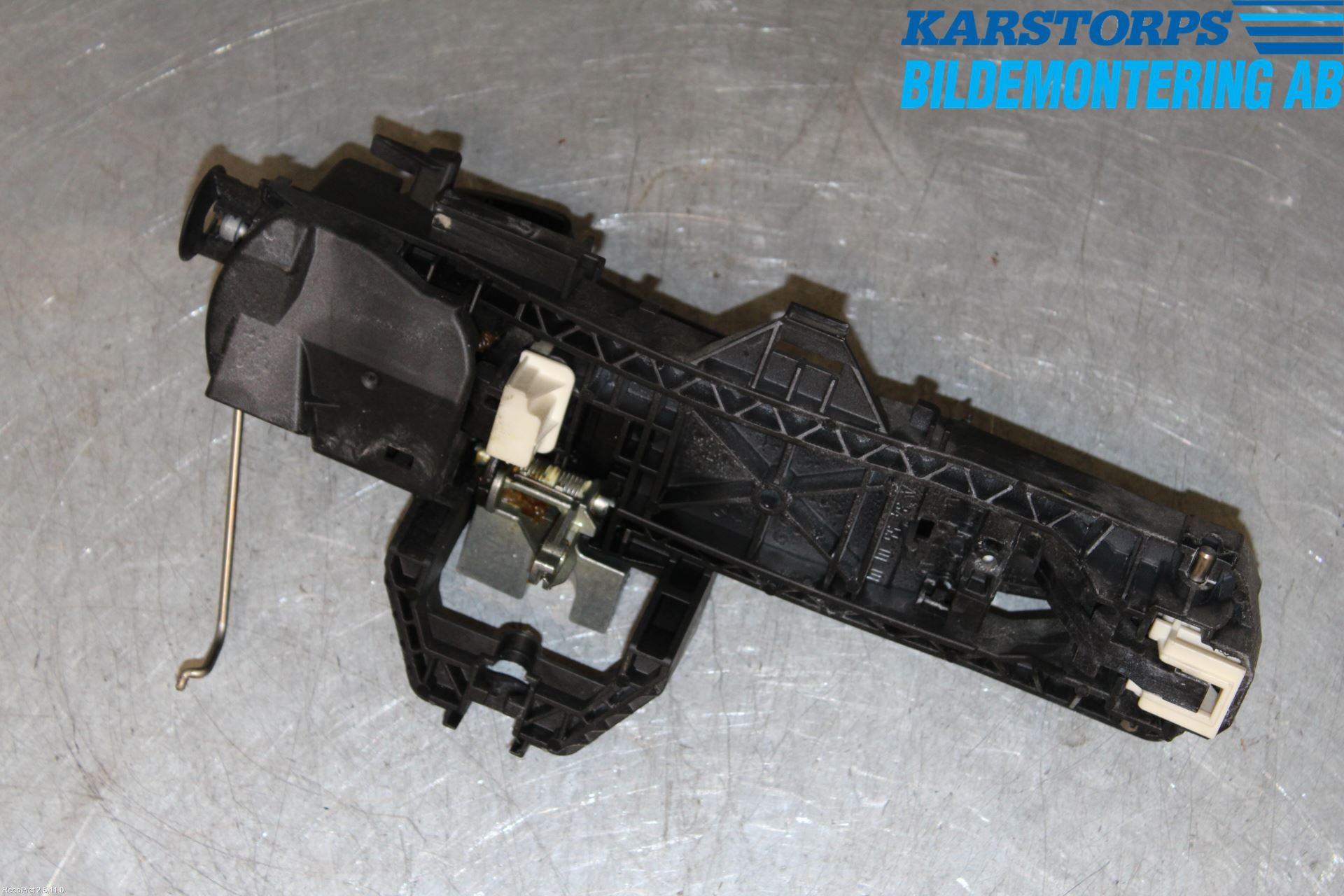Mercedes-Benz MB GLK-KLASS (X204) 08-16 Dørhandtak Ytre Venstre