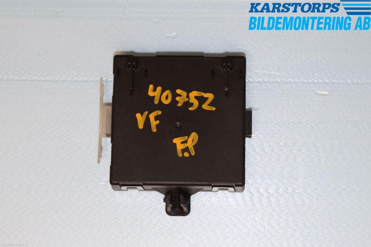 Mercedes-Benz MB GLK-KLASS (X204) 08-16 Styreenhet Dør