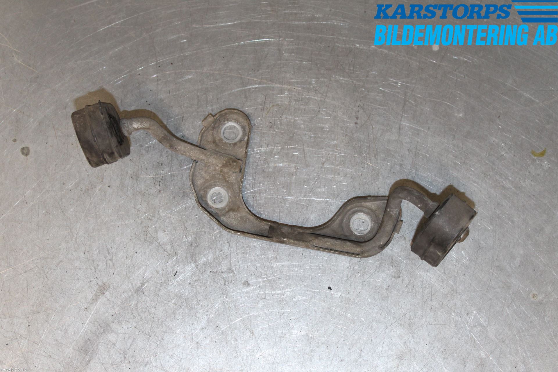 Mercedes-Benz MB GLK-KLASS (X204) 08-16 Eksos Monteringsdel
