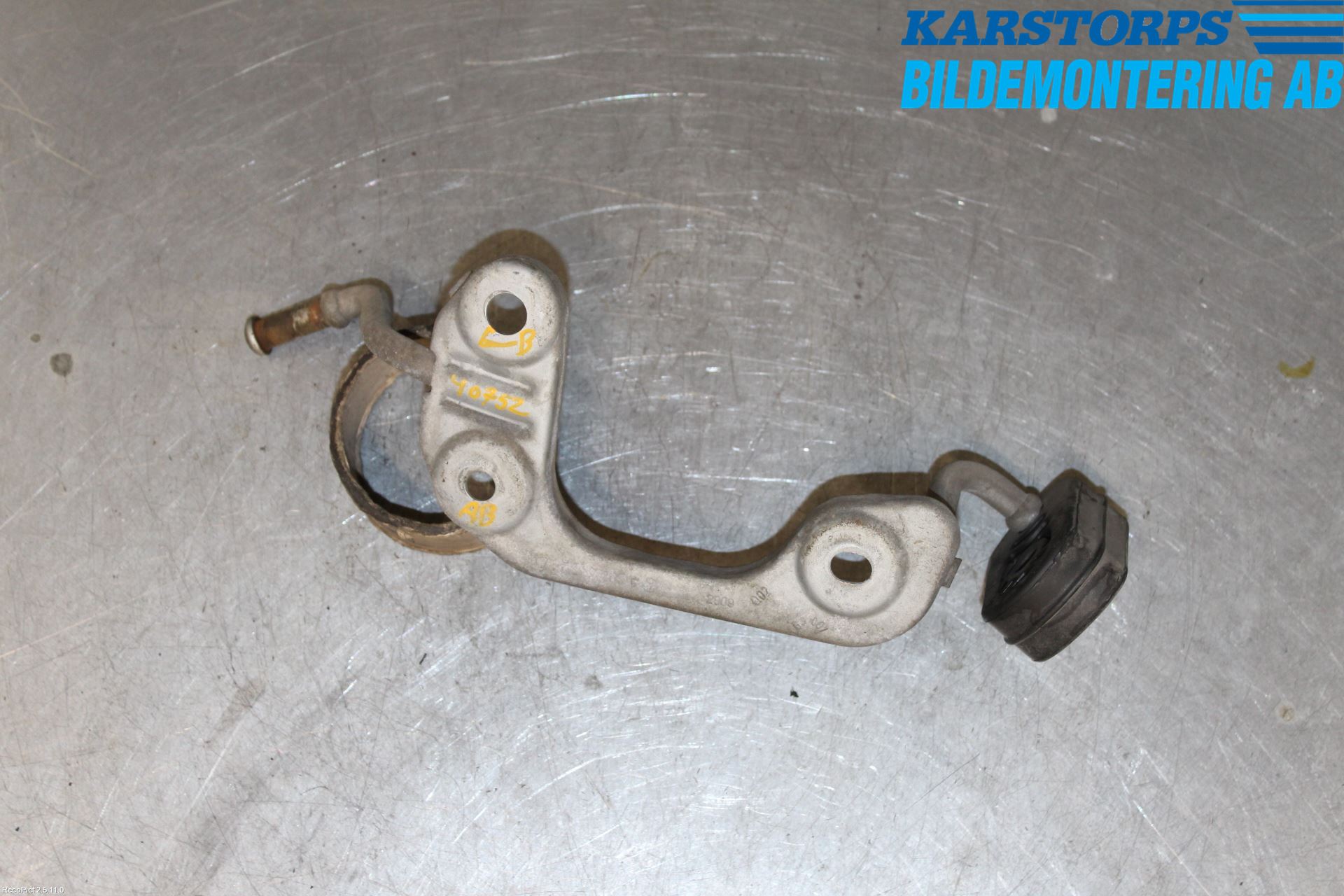 Mercedes-Benz MB GLK-KLASS (X204) 08-16 Eksos Monteringsdel