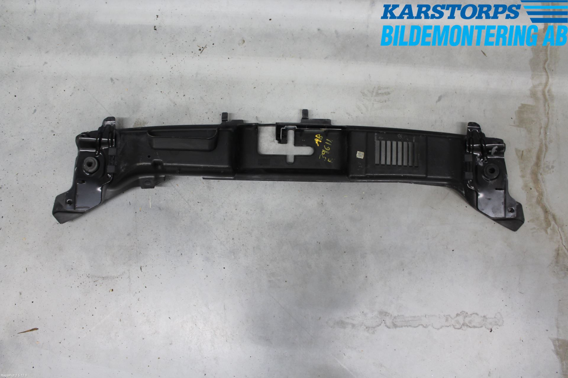 Volvo V50 04-07 Tackplast Front