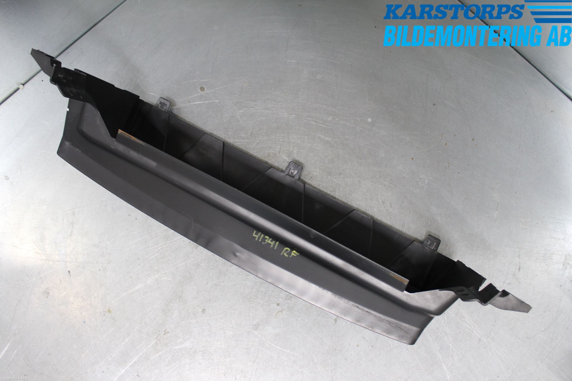 Volvo V50 08-12 Luftstyring Front