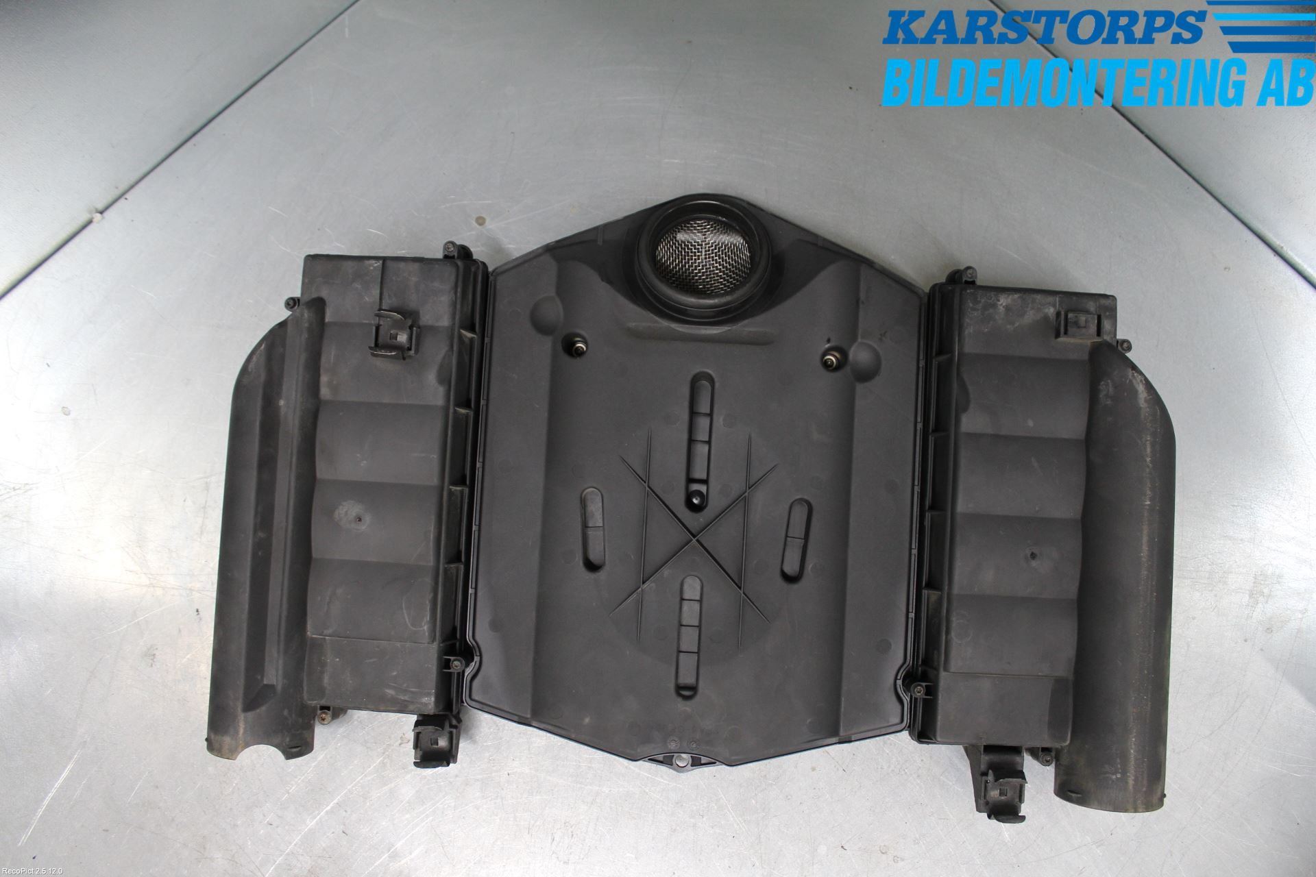 Mercedes-Benz MB CLK (C209) 02-09 Luftfilter Boks