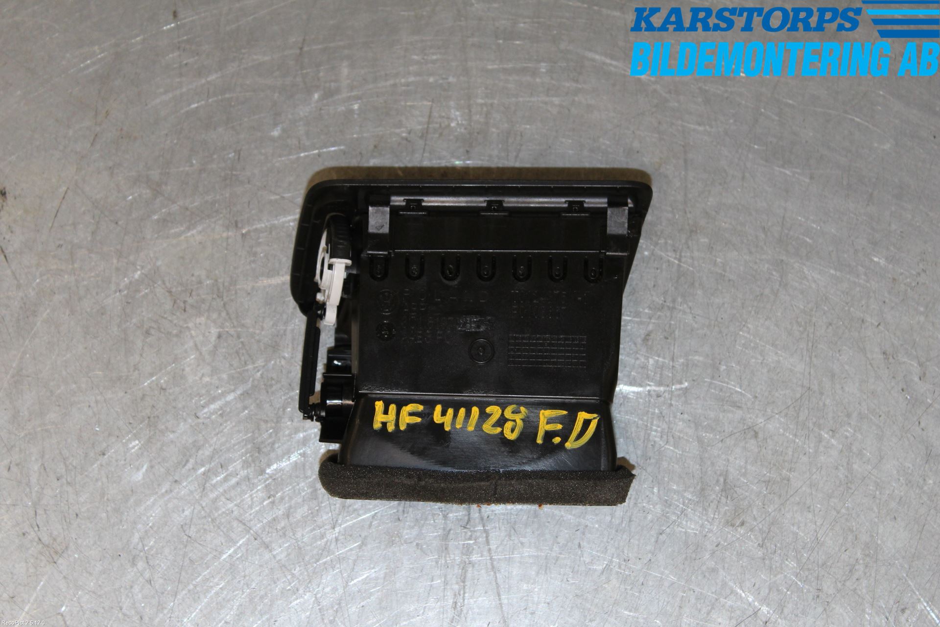 Volkswagen VW PASSAT 05-11 Dashbord Kanal - Dyse