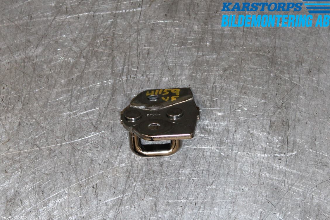 BMW 7 E65/66    00-08 Dørlås - Låsekasse