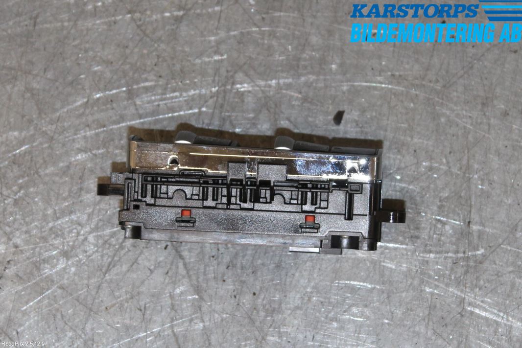 Mercedes-Benz MB S-KLASS (W221) 05-13 Bryter Vindusheis