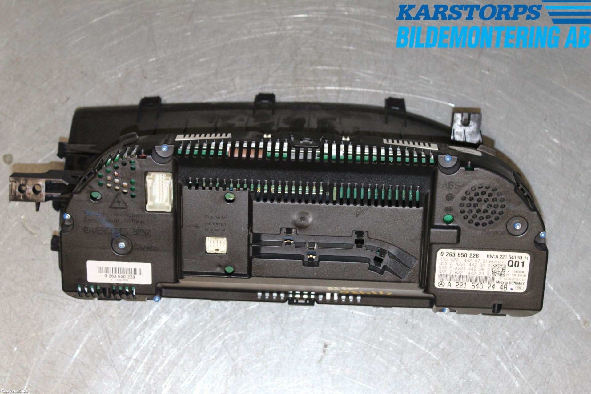 Mercedes-Benz MB S-KLASS (W221) 05-13 Instr Kombinert