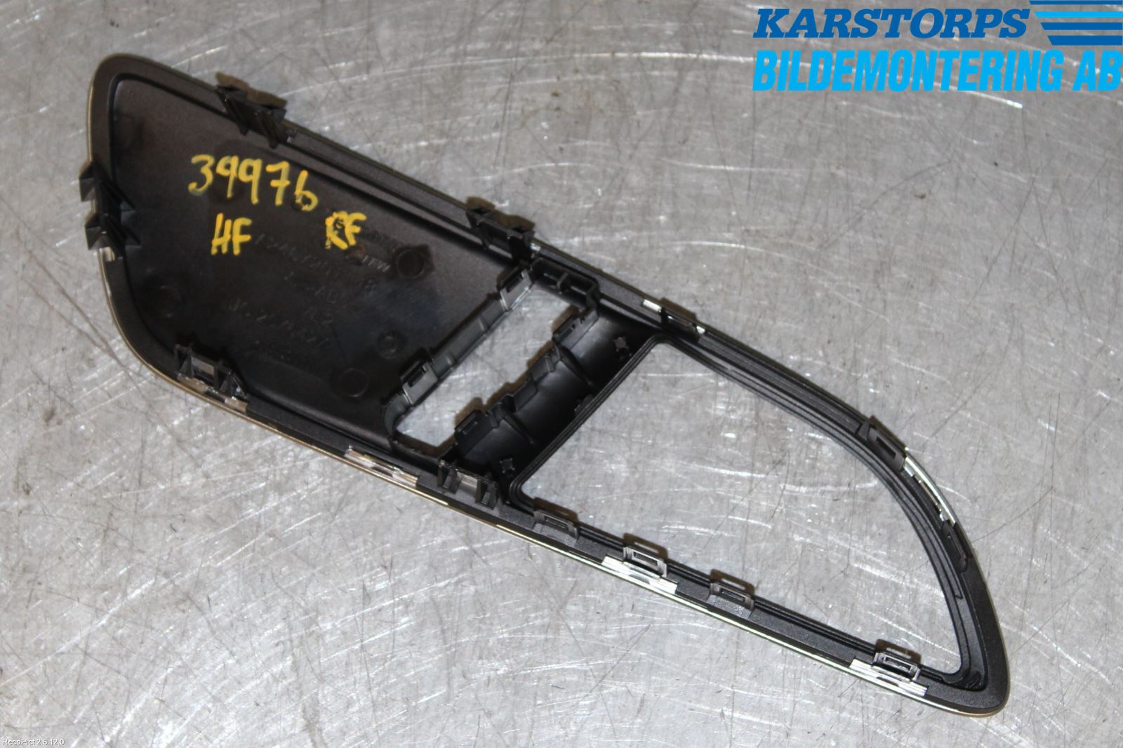 Mercedes-Benz MB A-KLASS (W176) 13-18 Innr Dørhandtak V Indre
